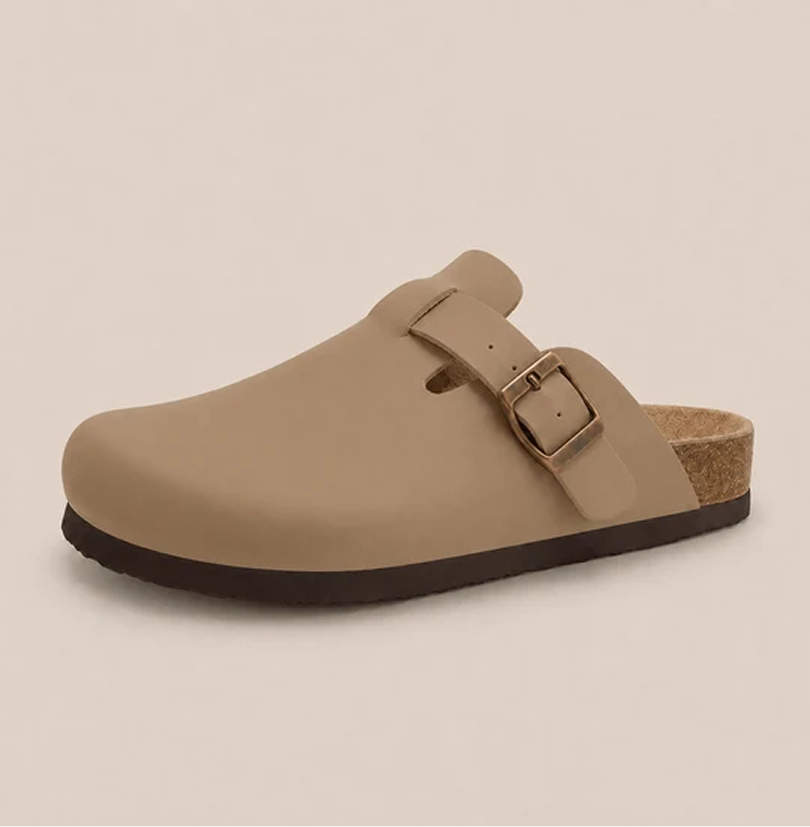 Smooth Vegan Leather Clogs by Qomfrt